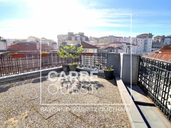 APPARTEMENT VENTE BIARRITZ 64200 - SURFACE 180M2 - REF 3526 Photo 1