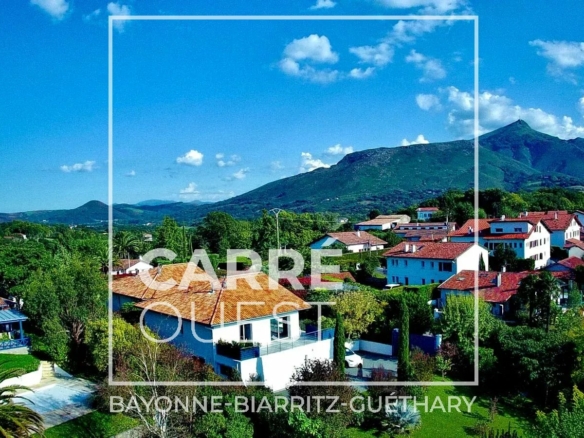 MAISON VENTE URRUGNE 64122 - SURFACE 300M2 - REF 3604 Photo 1