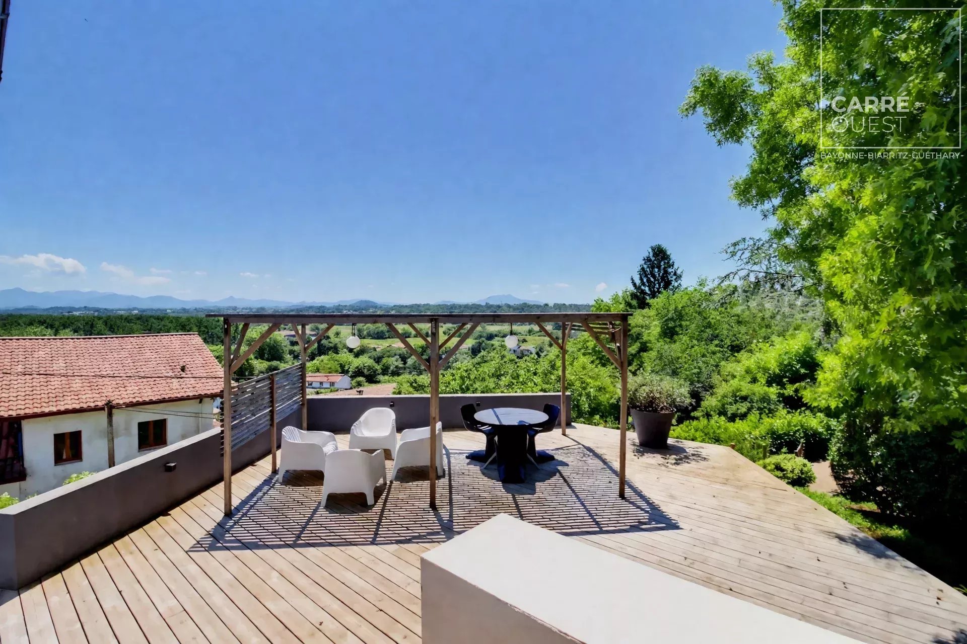 MAISON VENTE VILLEFRANQUE 64990 – SURFACE 280M2 – REF 3549 Photo 9 MAISON VENTE VILLEFRANQUE 64990 - SURFACE 280M2 - REF 3549 Photo 9