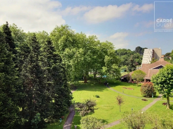 APPARTEMENT VENTE ANGLET 64600 - SURFACE 52M2 - REF 3638 Photo 1