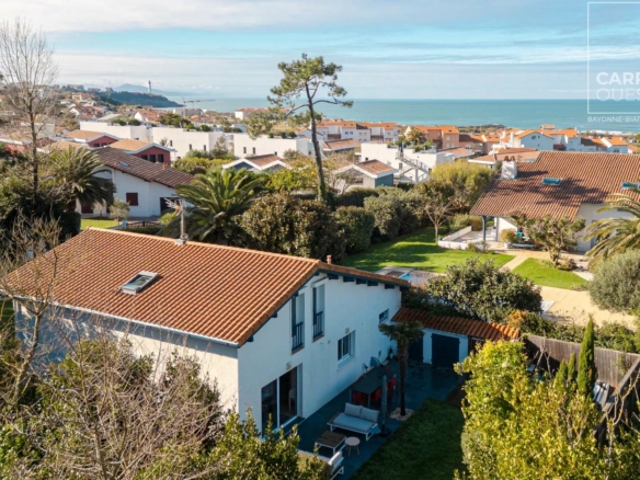MAISON VENTE ANGLET 64600 - SURFACE 180M2 - REF 3680 Photo 1