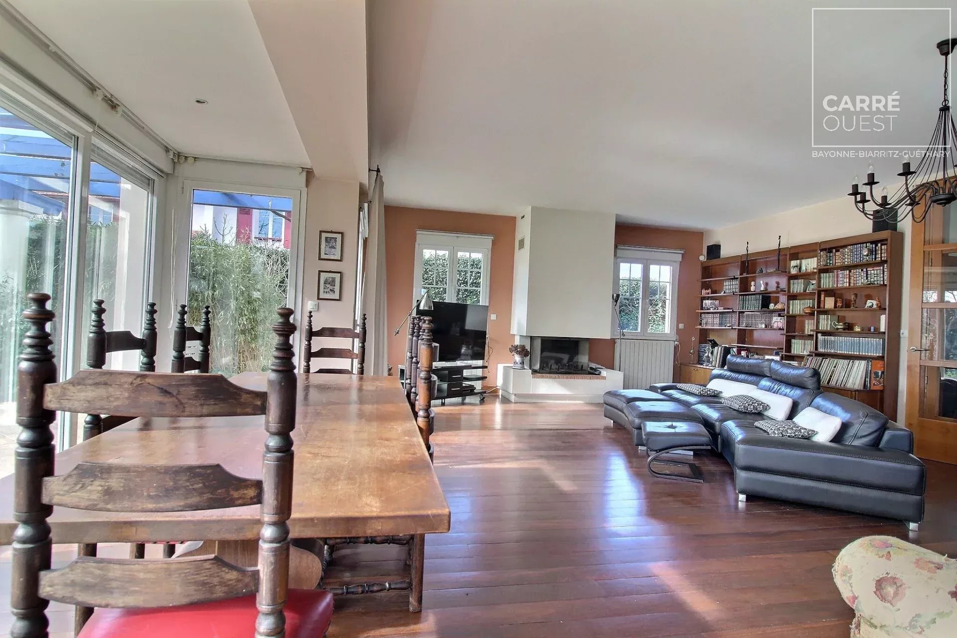 MAISON VENTE BIARRITZ 64200 – SURFACE 270M2 – REF 3690 CDE Photo 8 MAISON VENTE BIARRITZ 64200 - SURFACE 270M2 - REF 3690 CDE Photo 8