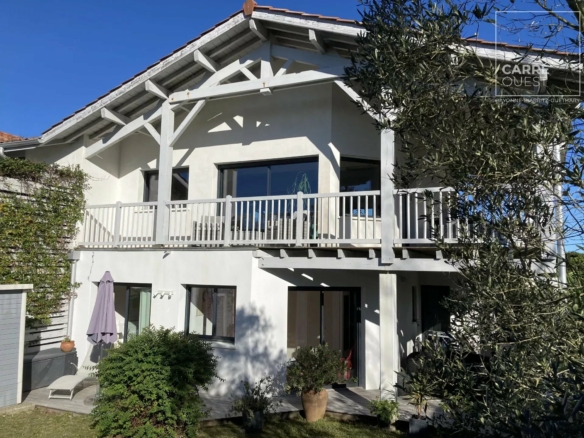 MAISON VENTE BIDART 64210 - SURFACE 127M2 - REF 3700 CDE Photo 1