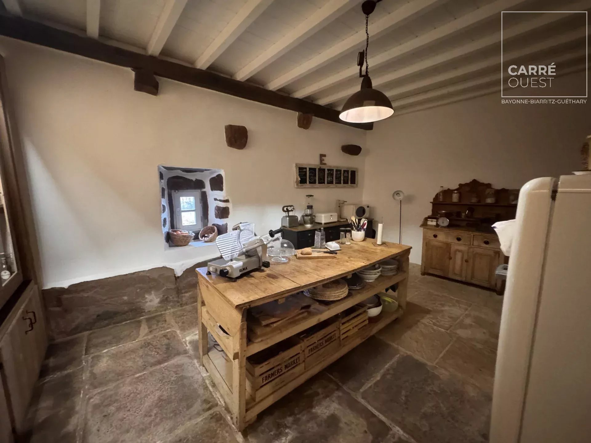 MAISON VENTE SARE 64310 – SURFACE 450M2 – REF 3696 Photo 5 MAISON VENTE SARE 64310 - SURFACE 450M2 - REF 3696 Photo 5