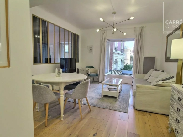 APPARTEMENT VENTE BIARRITZ 64200 - SURFACE 42M2 - REF 3615 Photo 1