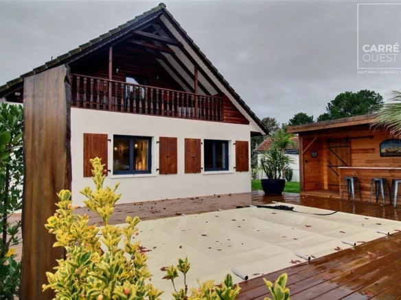 MAISON VENTE BÉNESSE-MAREMNE 40230 - SURFACE 200M2 - REF 3481 Photo 1