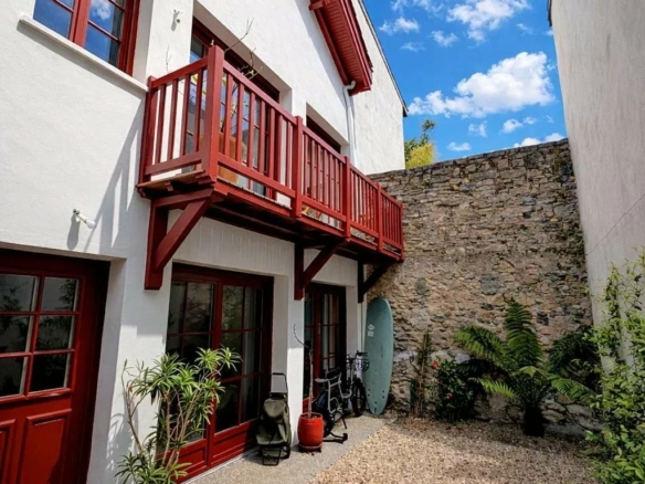 MAISON VENTE BIARRITZ 64200 - SURFACE 124M2 - REF OH 042026 Photo 1