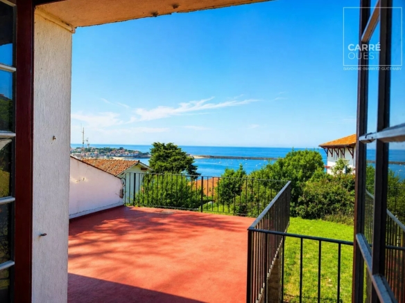 MAISON VENTE CIBOURE 64500 - SURFACE 260M2 - REF 3724 Photo 1