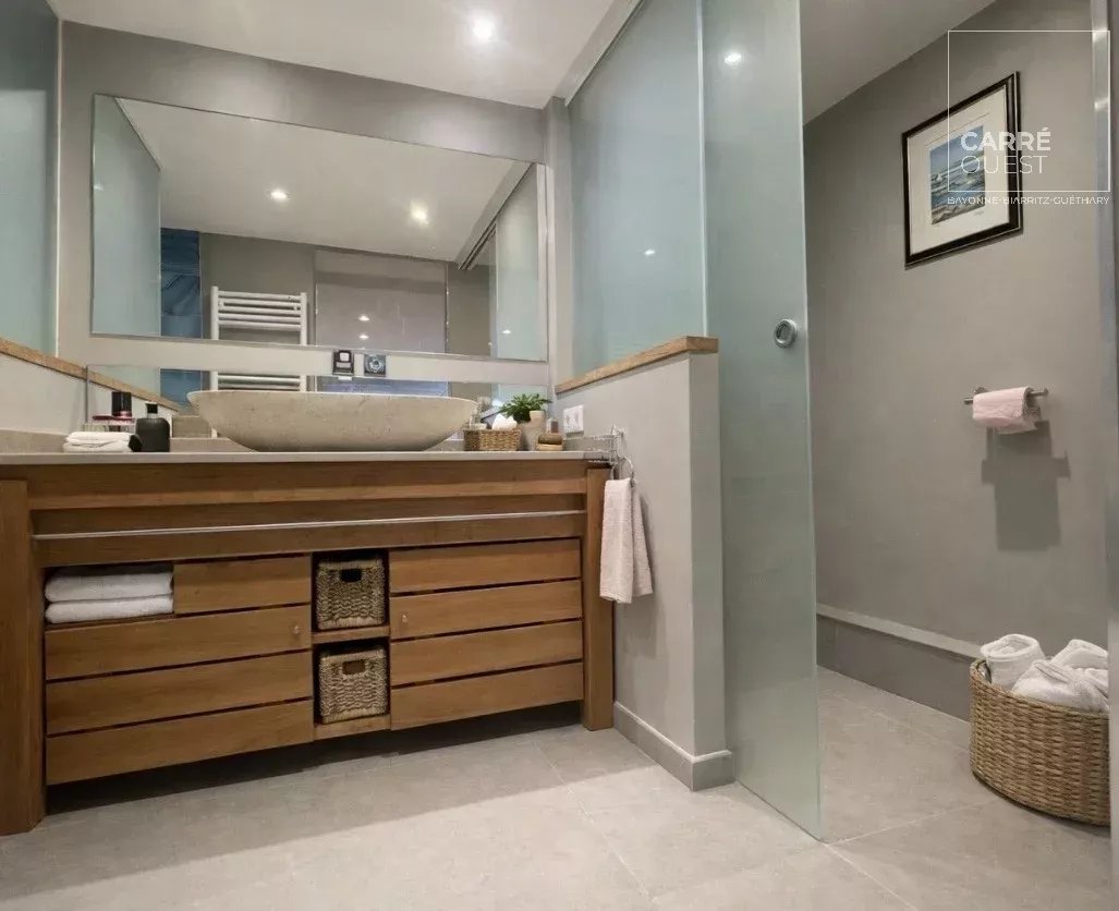 APPARTEMENT VENTE BIARRITZ 64200 – SURFACE 104M2 – REF 3725 Photo 5 APPARTEMENT VENTE BIARRITZ 64200 - SURFACE 104M2 - REF 3725 Photo 5
