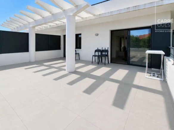 APPARTEMENT VENTE BIARRITZ 64200 - SURFACE 33.27M2 - REF BP068 Photo 1