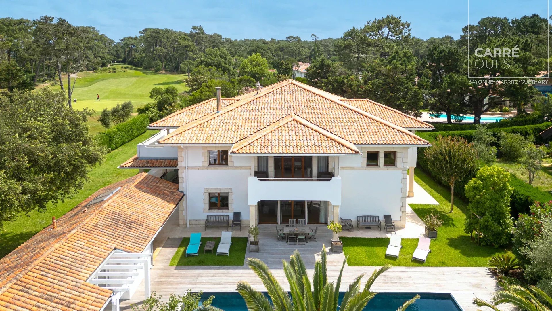 MAISON VENTE ANGLET 64600 – SURFACE 500M2 – REF 3676 Photo 1 MAISON VENTE ANGLET 64600 - SURFACE 500M2 - REF 3676 Photo 1