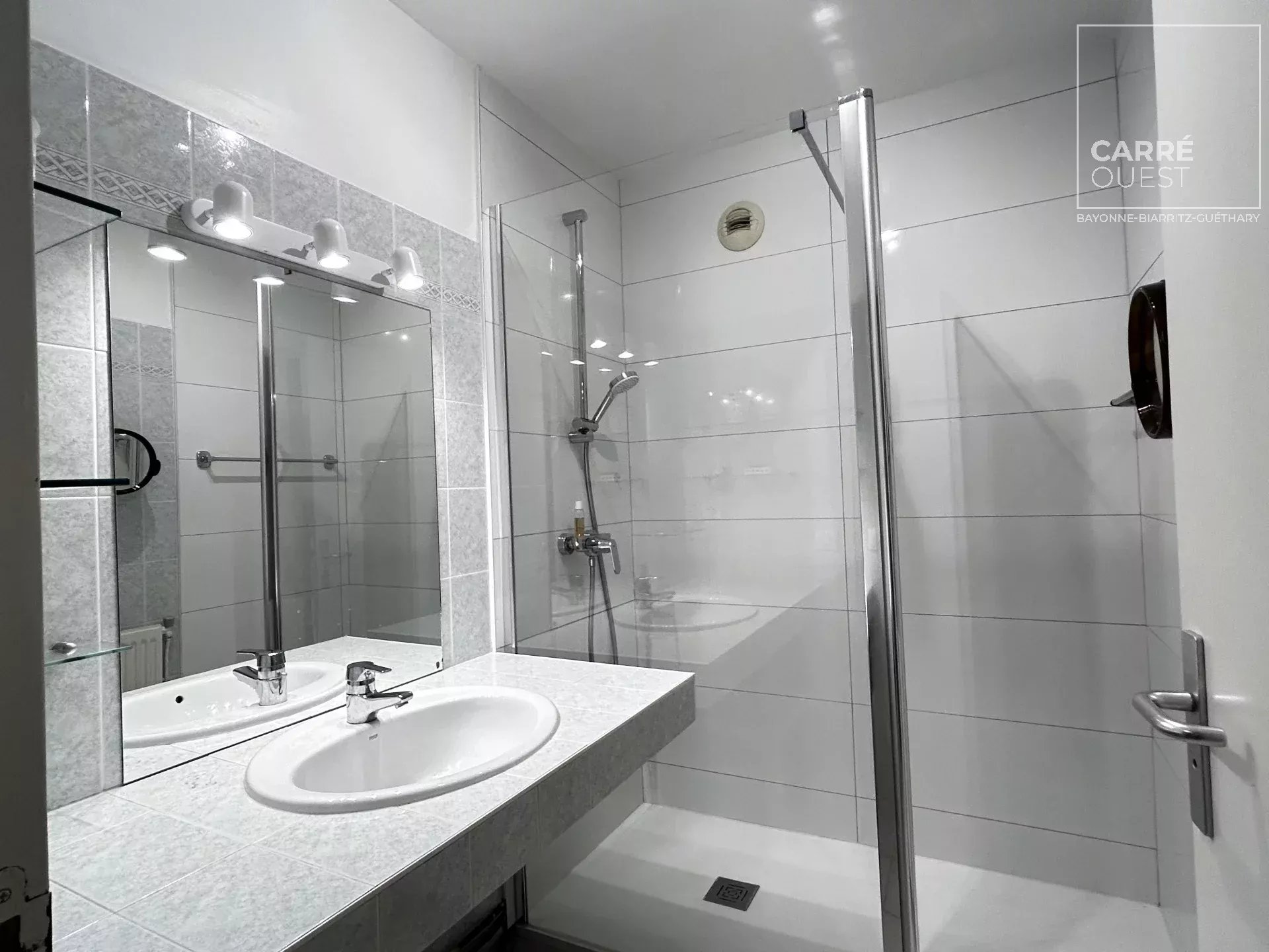 APPARTEMENT VENTE BAYONNE 64100 – SURFACE 67M2 – REF 3734 Photo 5 APPARTEMENT VENTE BAYONNE 64100 - SURFACE 67M2 - REF 3734 Photo 5